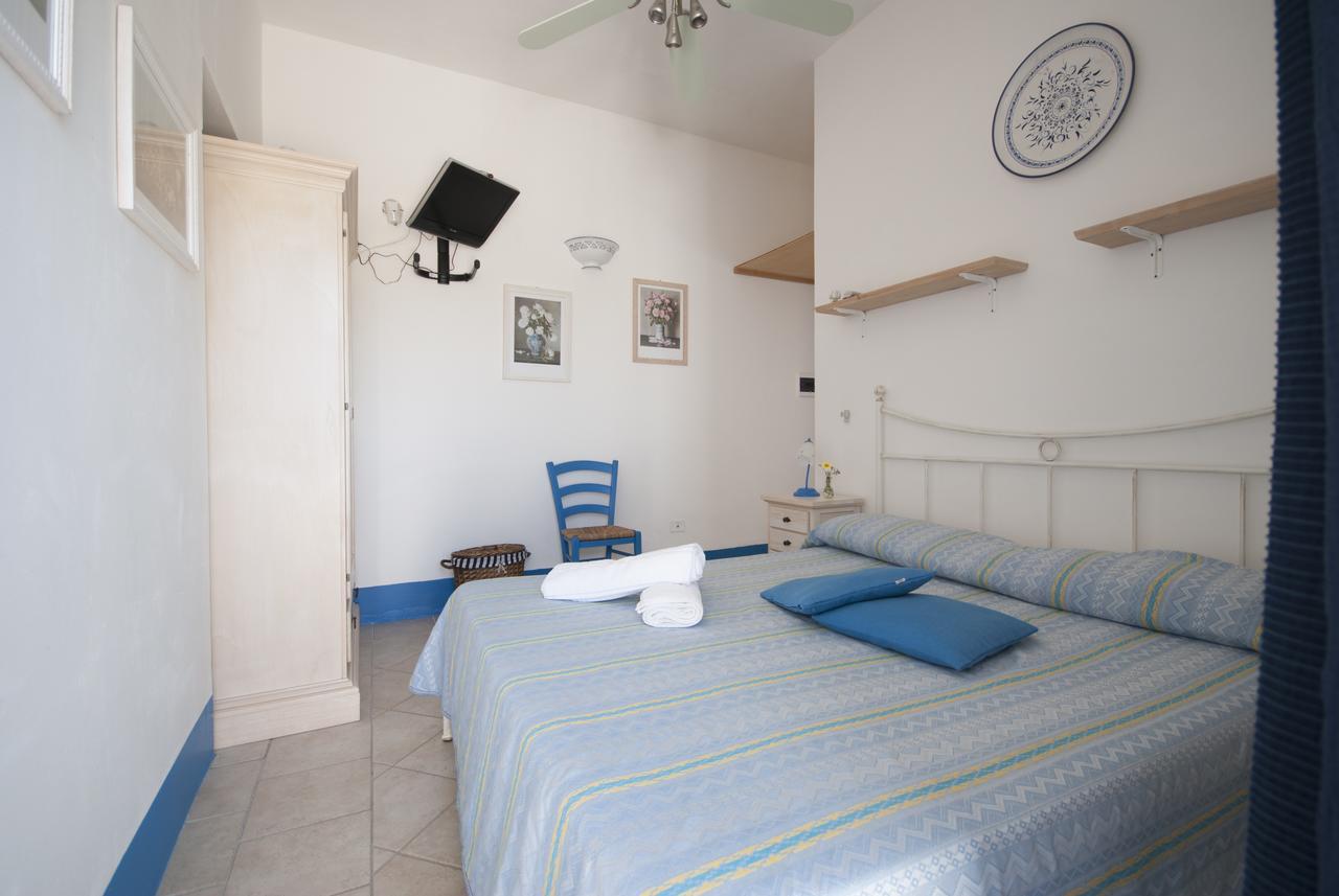 Villa Flora Studios & Apartments Conca Specchiulla Extérieur photo